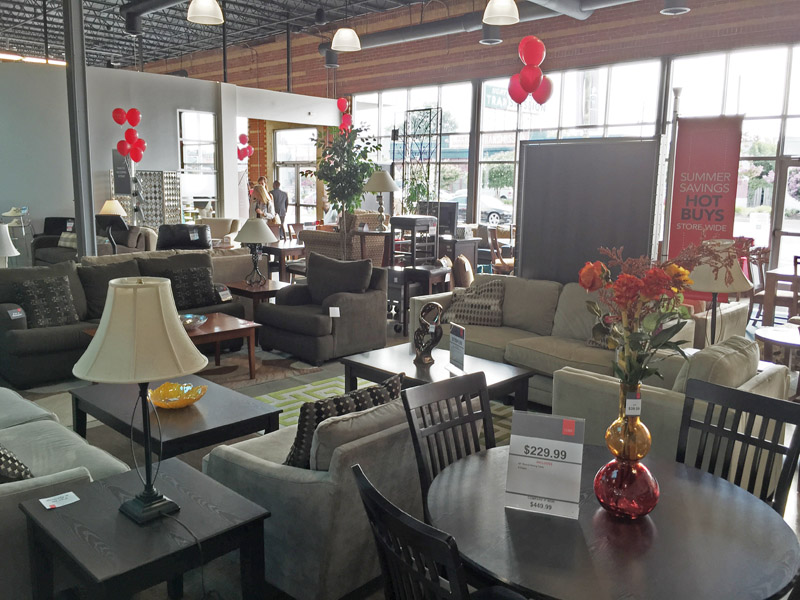 PHOTOS CORT Furniture opens new showroom on North Boulevard